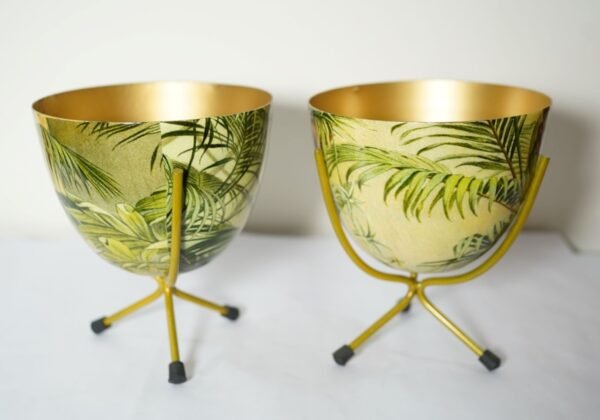 Metal Egg Shape Pot with tri Stand Artistic green yellow leaves Design for Indoor Outdoor Use, Rust-Free & Powder Coated-min